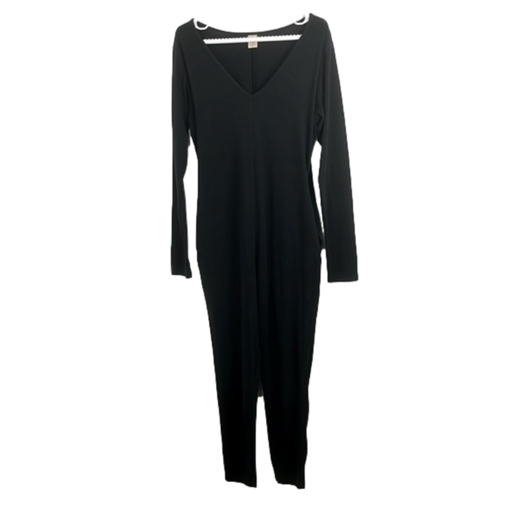 Smash and Tess Black Longsleeved One-Piece Romper